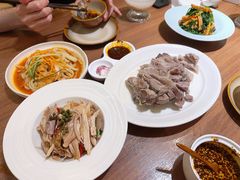 -贯贯吉·清真餐厅(浙江中路店)