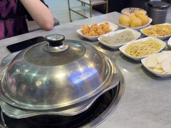 -光头药膳鸡(莱茵小镇店)