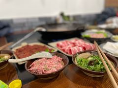 -重庆故事姊妹老火锅(财经学院店)