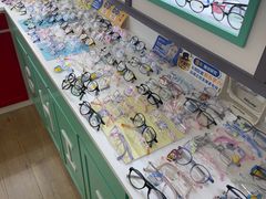-美空眼镜·星趣控·新乐学·控优点合作店(周浦万达店)