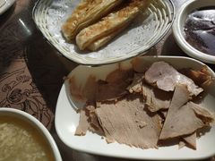 -李连贵熏肉大饼(宁山中路店)