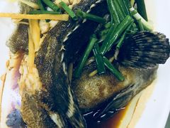 -小辣妹川味海鲜加工店(第一市场椰风巷店)