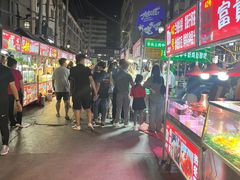 -正宁路小吃夜市