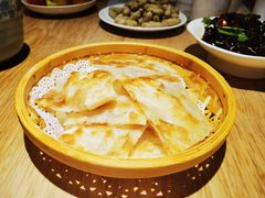 -小鱼小牛·鱼牛干锅·脆鱼火锅(世欧广场店)