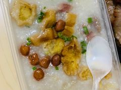 -新大咀港式茶餐厅(宝山万达店)