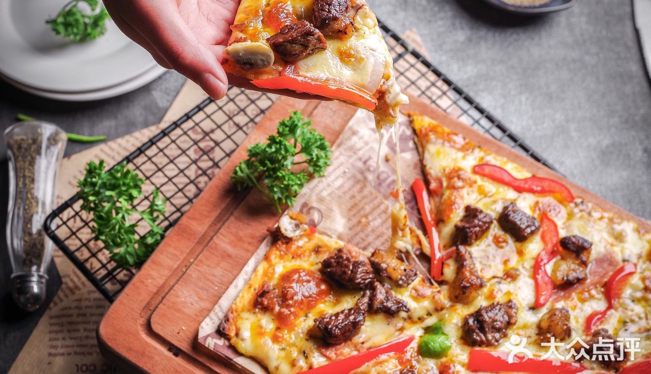 啤酒烧烤的季节