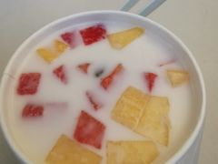 -椰小咖(亚龙湾东榕美食广场店)