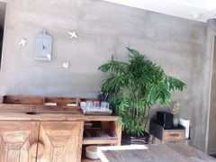 -HIGH FIVE哈福手工汉堡(桂林路店)