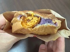 厚芋泥蛋黄甜品-拾烧·古法手作车轮饼(西直门凯德茂店)