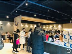 -瑞幸咖啡(新世界中心店)
