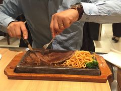 -必胜客(吾悦国际广场店)