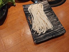 -呷哺呷哺(常营华联店)