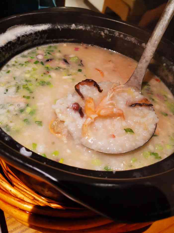 如轩61海鲜砂锅粥61粤菜(洛溪店)-"一般般吧~点了羔蟹加半斤虾!