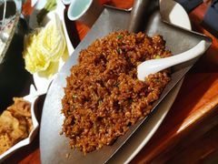 -茸梅路右拐龙虾-农家菜(松江店)