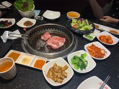 -木槿花韩式炭烤·熟成肉工坊(孙文东路店)