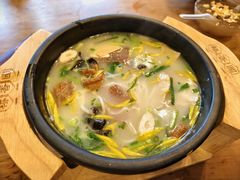 -桥香园云南过桥米线(红龙井店)