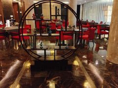 -粤尚腾香居中餐厅(首都机场希尔顿店)