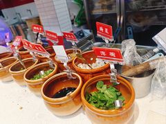 -窄巷口生烫牛肉米线(客村店)