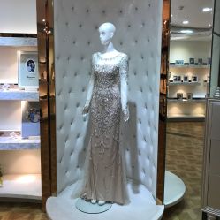 -巴黎春天婚纱摄影(临安店)