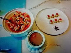 -洪湖水·新楚菜(人民大学店)