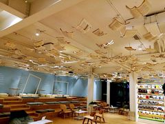 店内环境-猫的天空之城概念书店(北戴河蔚蓝海岸店)