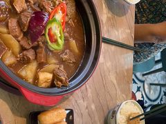 -腩得欢喜·牛腩煲火锅(万庭大厦店)