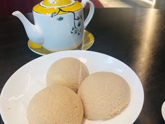 酥皮牛奶包-金玉满堂潮州酒楼(无限极荟购物广场店)