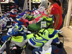 -Adidas(东荟城店)