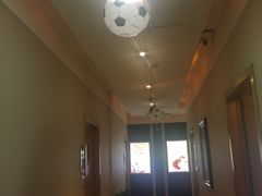 -金色印象·4K影院式足体养生(杨家坪西郊店)