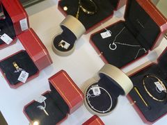 -奢物·巴黎站奢侈品回收寄售