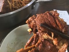 -内蒙焖面大盆骨餐馆(山大路店)