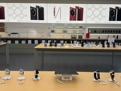 -华为授权体验店(中山公园来福士)