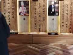 -金三顺韩式炭火烤肉店(中华路店)