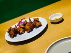 脆皮乳鸽-宴小馆·小海鲜青岛菜(五四广场店)