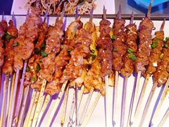 -燥次·烧烤酒场(万象城店)