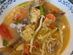 -霆记海鲜·只为这碗面(滨江店)