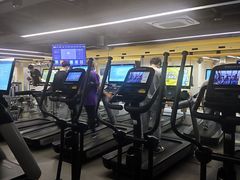 -超鹿运动(大唐世家店)