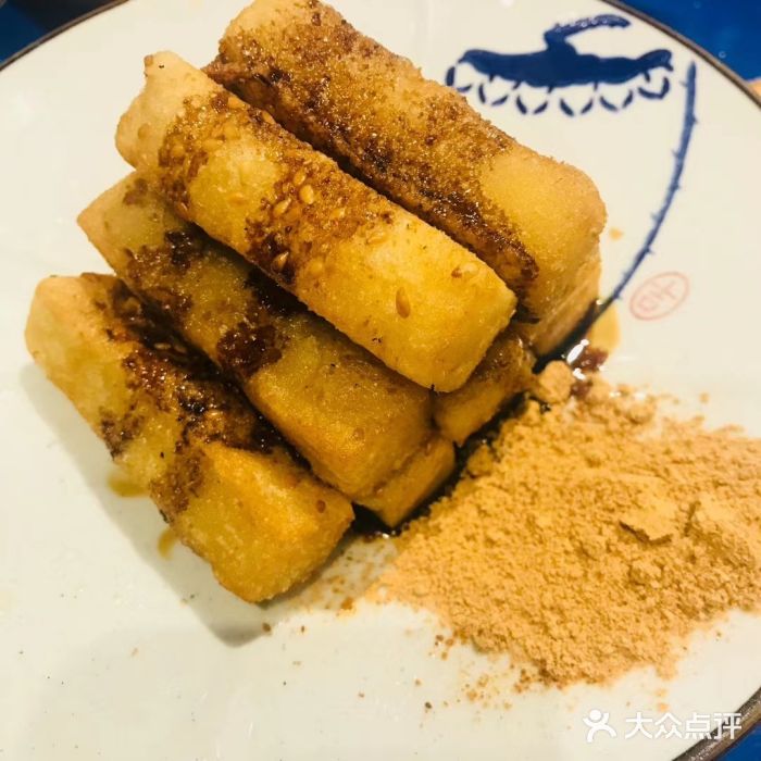 马路边边串串香(双井直营店)红糖糍粑图片