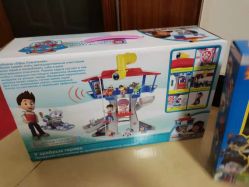 -百荣二期玩具城