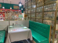 -藜蒿腊肉·飘香堂赣菜老酒文化餐厅