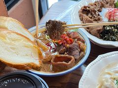 -CowCow其其·牛杂咖啡公司(六运店)