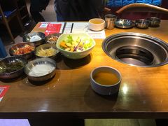 -老炉家木炭烤肉(长江国际店)
