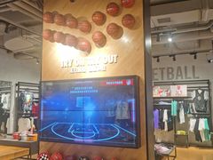 -NIKE品牌体验店(北京蓝色港湾店)