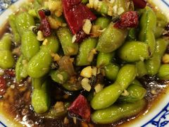 绝味毛豆-江城燕子大排档(江汉路步行街店)