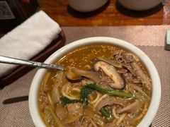 -萨拉伯尔(燕莎友谊商城店)