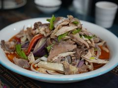 -乡村馕坑肉·烧烤·新疆菜·本地人更爱吃(阿勒泰首店)