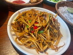 -唐师傅湘西名菜馆(武陵路店)