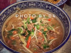 蒜爆牛肉汤粉-赣南粉局·江西小炒·锅气炒粉(巴黎春天店)