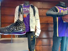 -NIKE武汉品牌体验店