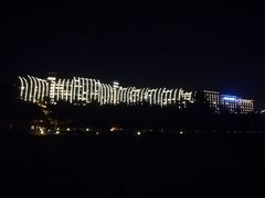 -三亚湾海居铂尔曼度假酒店